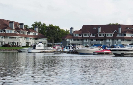 Harbour HOA Sandusky Ohio Boats